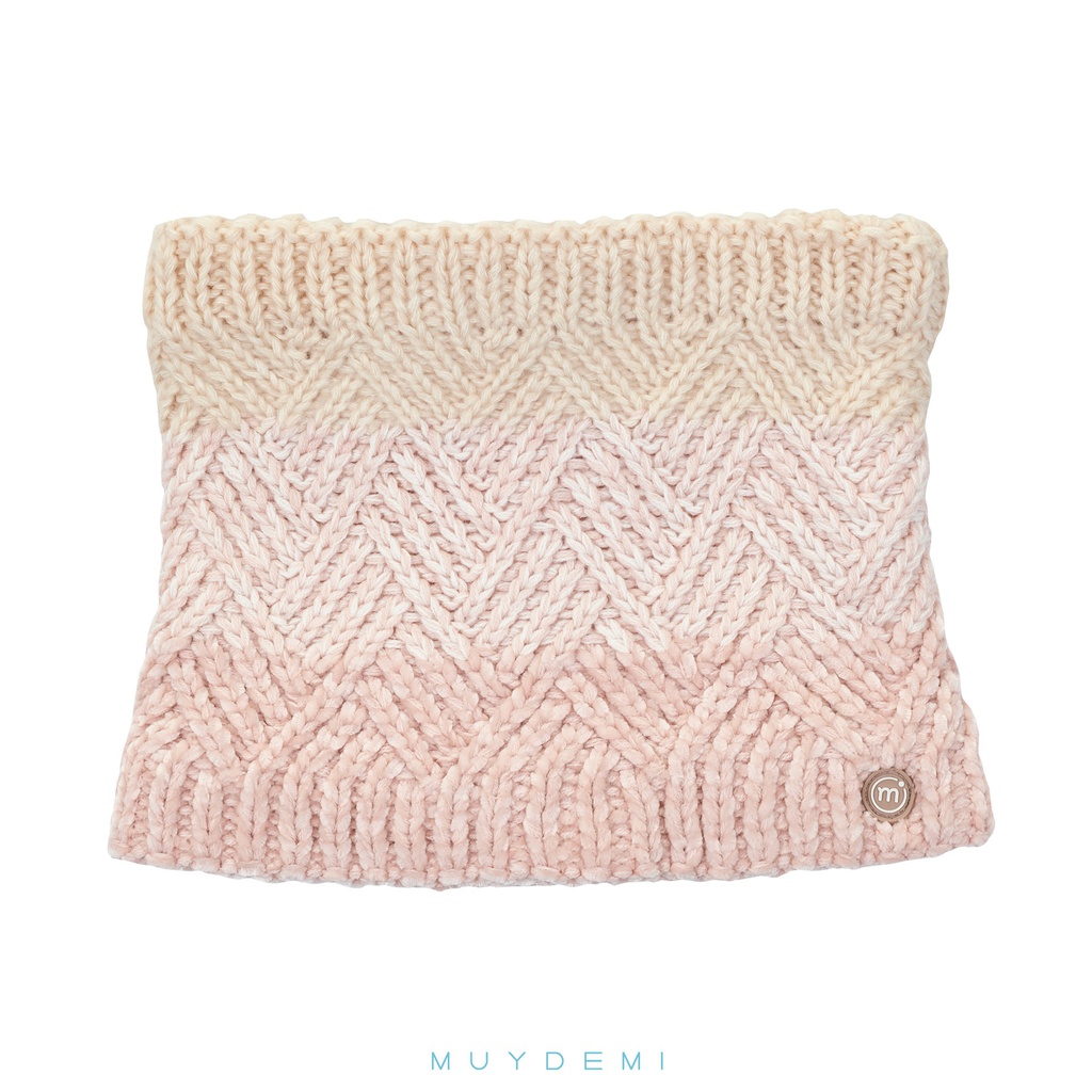 CUELLO NIÑA